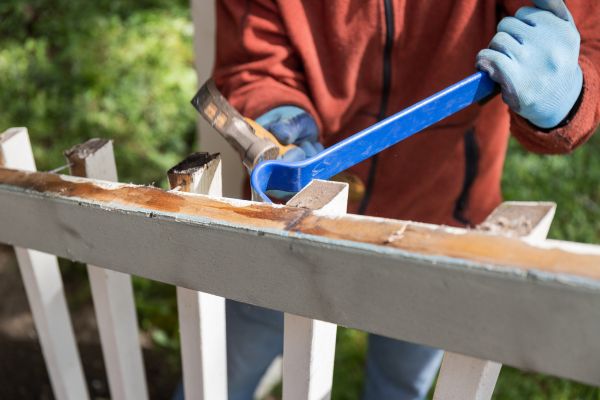 Cost of Deck Railing Replacement in Lawrence