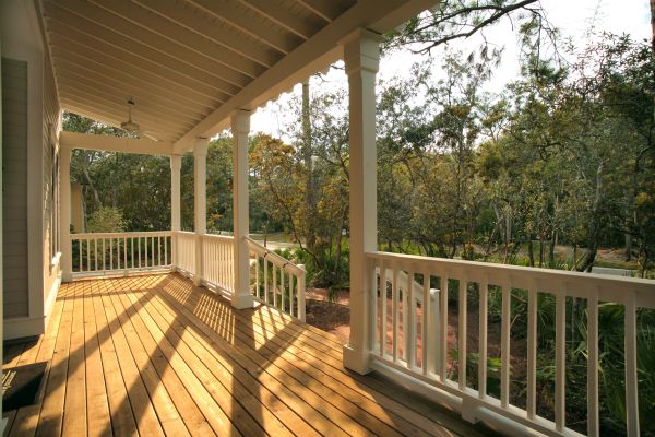 Cost of Veranda Deck Construction in Lawrence