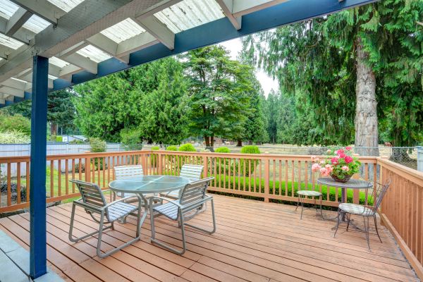 Cost of Deck Carpentry Service in Lawrence